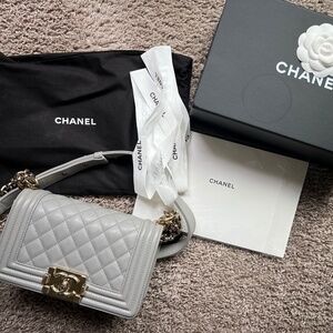 Authentic Chanel boy bag caviar leather small - full set